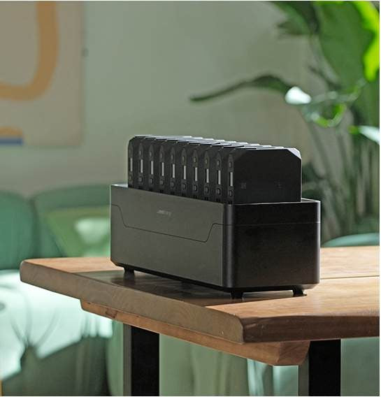 Omni Power Station 20+ 10-Bay on a desk