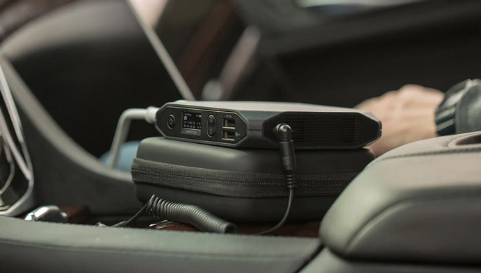 Omni 20+ in use inside a vehicle