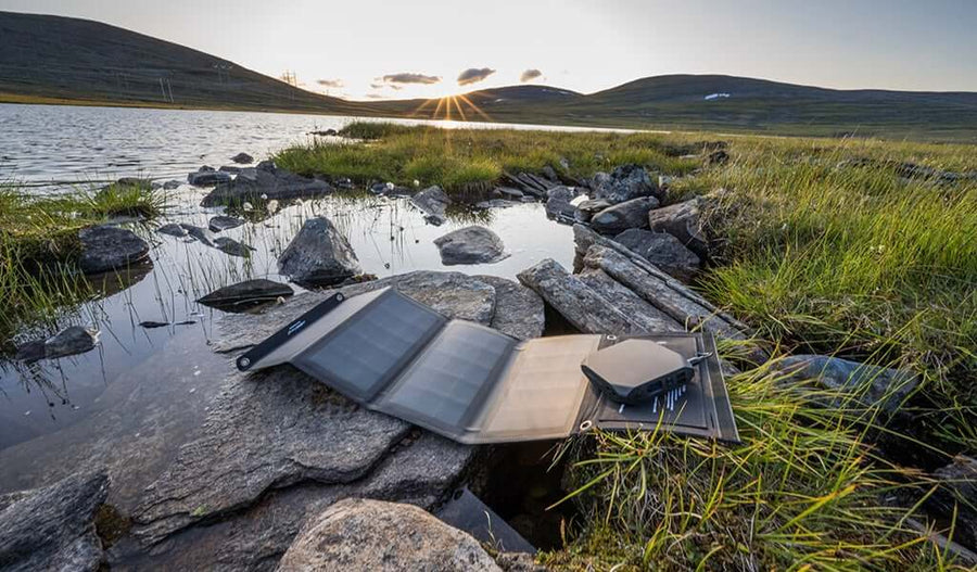 Omnicharge Omni 20: The Ultimate Traveler’s Power Bank