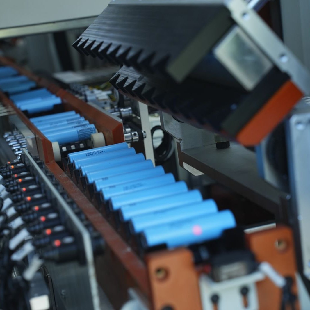 Set requirements before a component is approved.